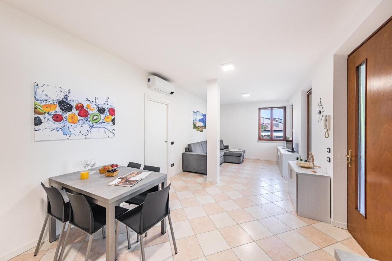 I Ciliegi 1-09 Con Piscina By Wonderful Italy Apartment Desenzano del Garda Exterior photo